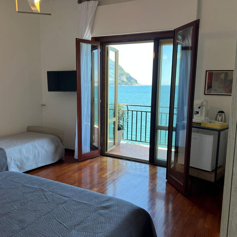 Bed and Breakfast Vip Sul Mare Castellammare di Stabia Exterior foto